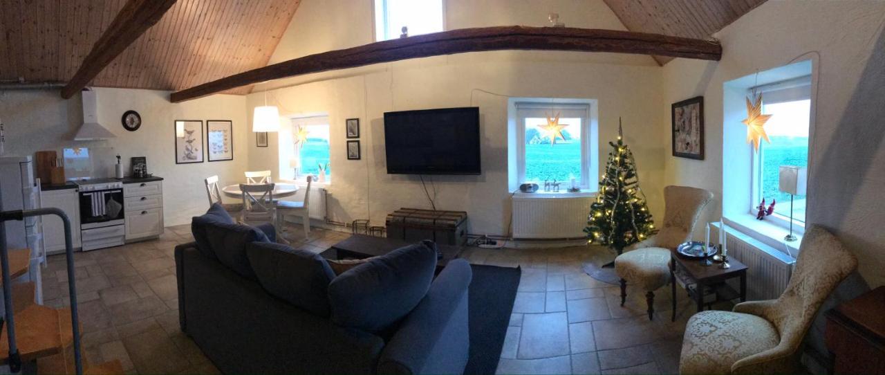 Glamping Och Gardslagenhet Mellan Himmel Och Hav Apartment Skivarp Екстериор снимка