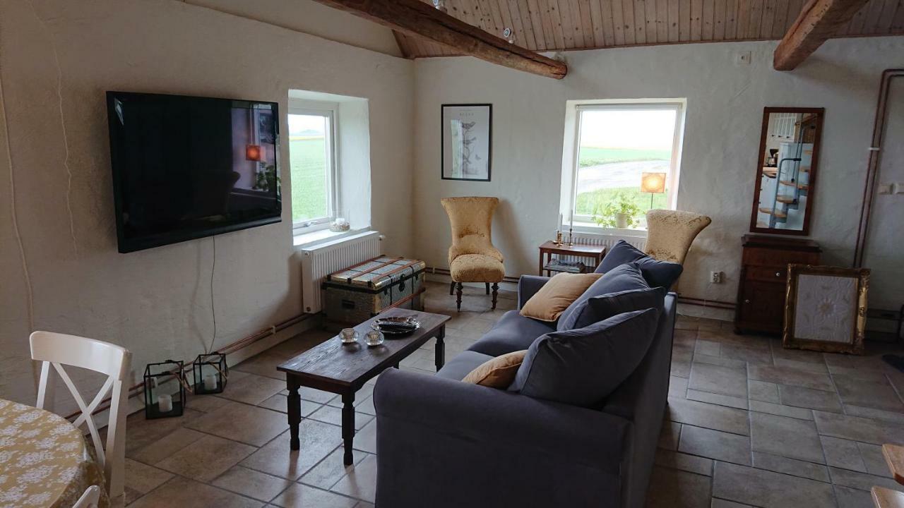 Glamping Och Gardslagenhet Mellan Himmel Och Hav Apartment Skivarp Екстериор снимка